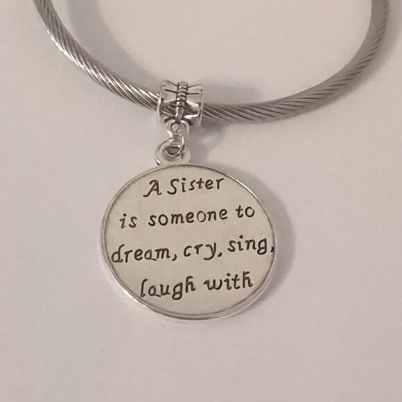 Silver Sister is‎ Someone... Dangle Charm for Pandora Style Bracelet - Picture 1 of 4